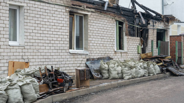 24/7 Emergency Fire Damage Removal experts in Buckingham, FL